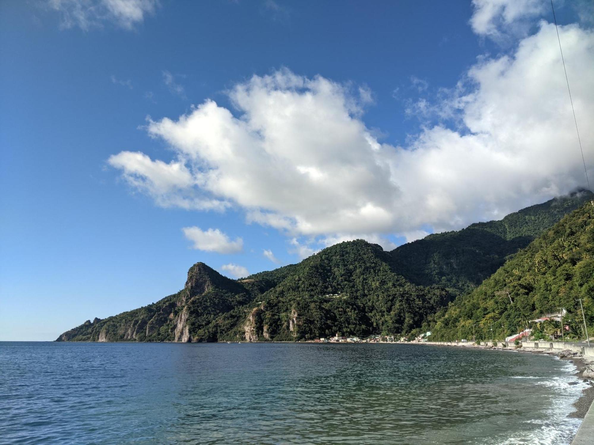 Rainbow Heights Apartment, Soufriere Eksteriør bilde